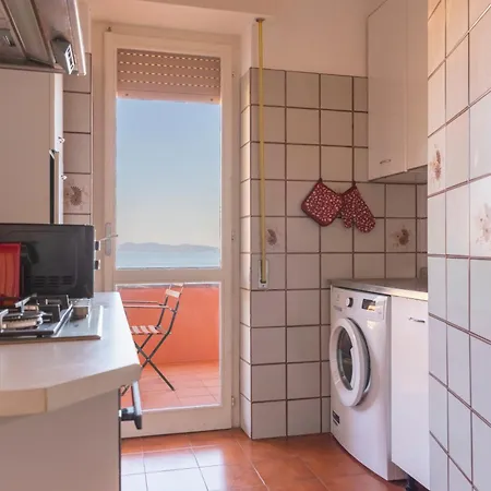 Argentario Retreat Sea View Terrace, Wifi & Private Parking Included 公寓